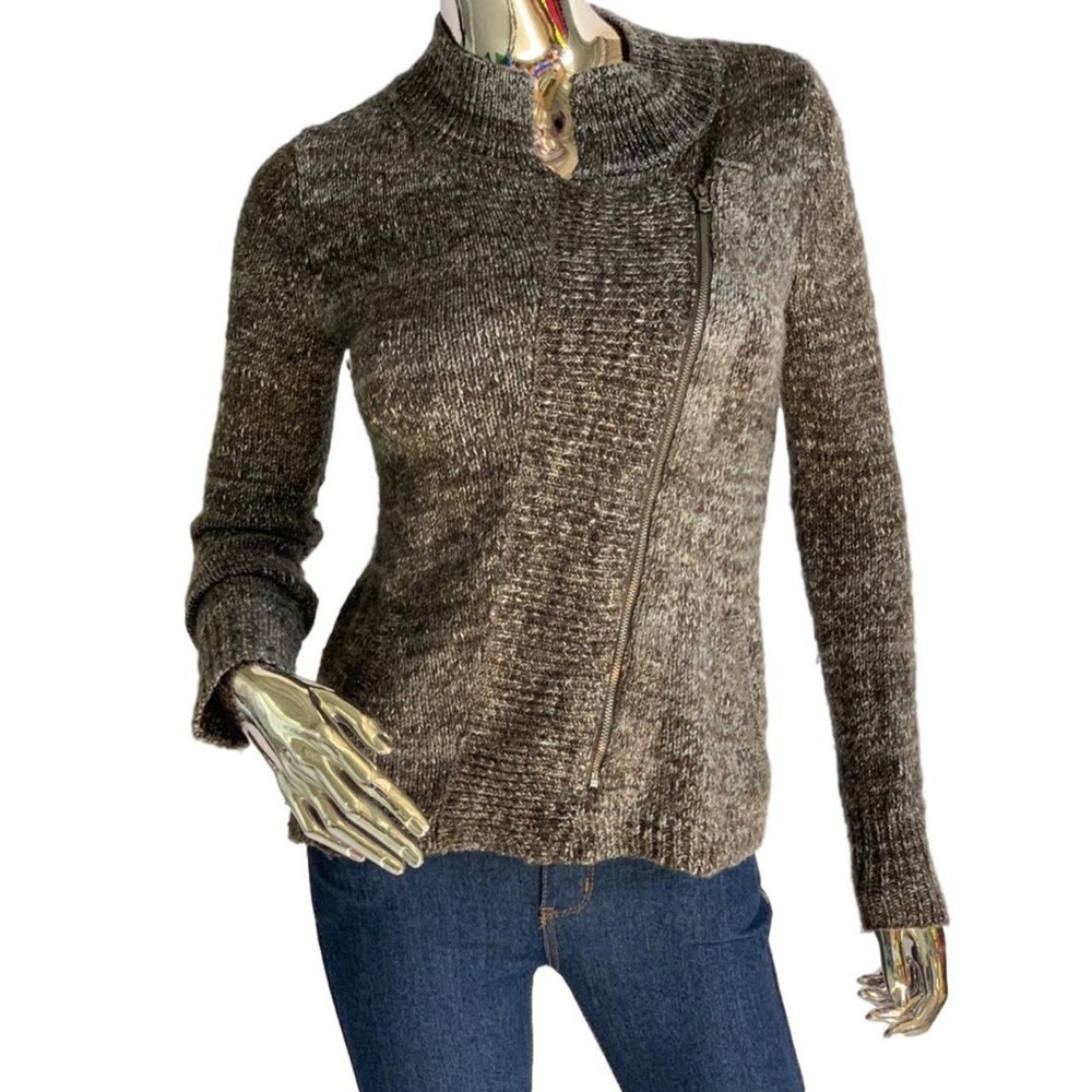 Gap women’s sweater size XS